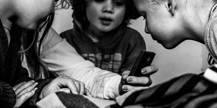 niños smartphone